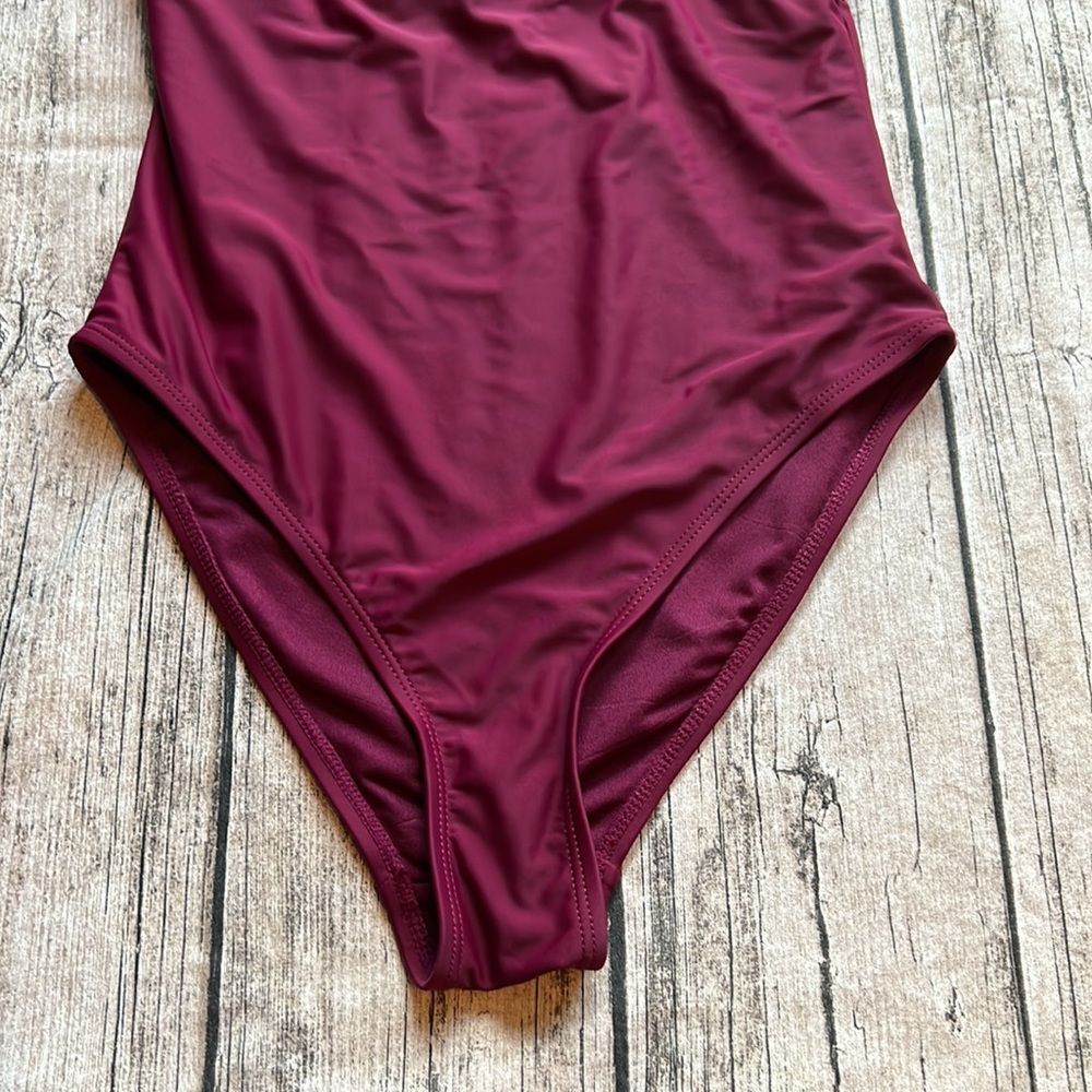 Maroon Cabana Del Sol off the shoulder 1 piece swimsuit size small - Picture 4 of 5